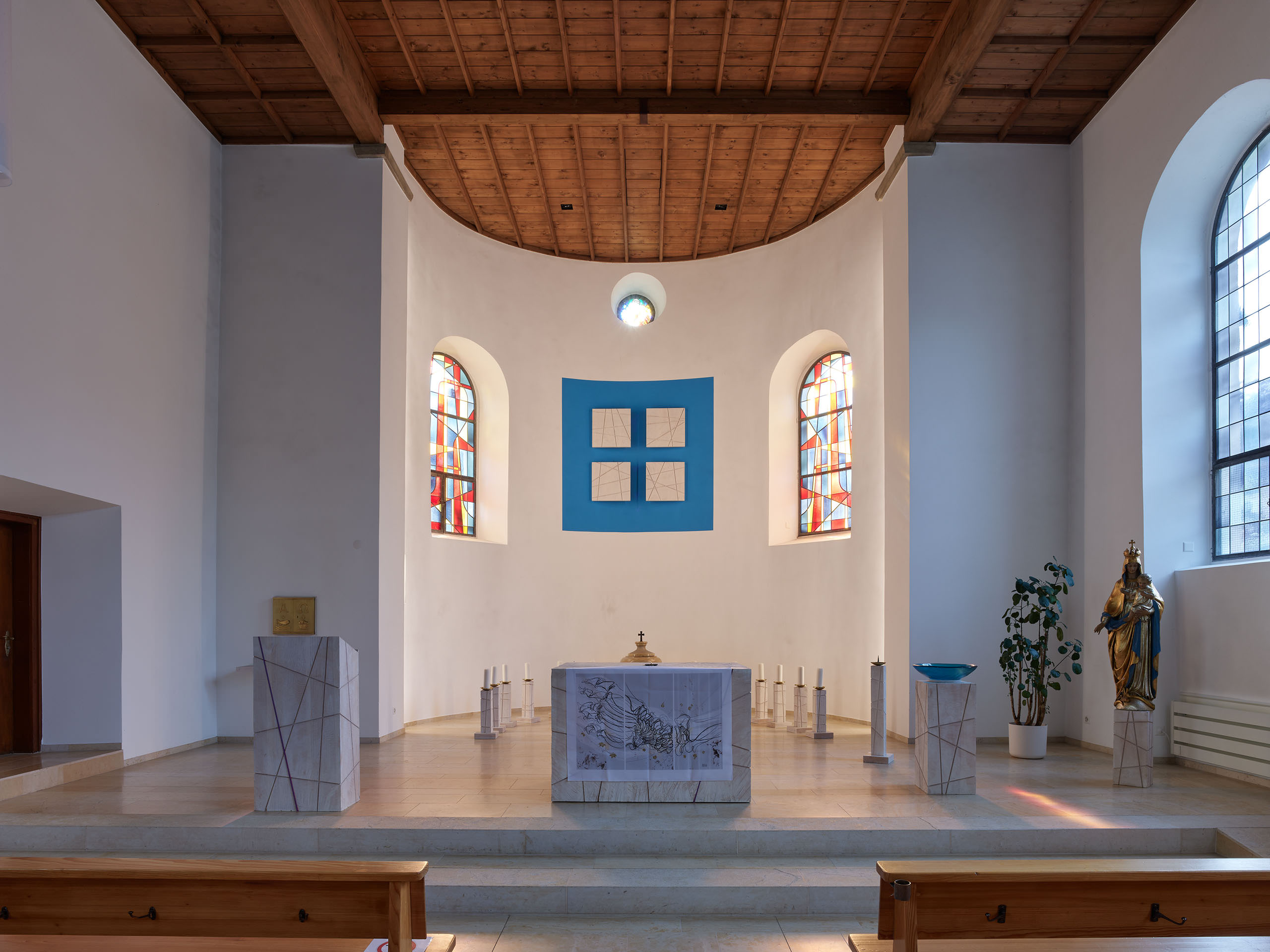 E17644 DU43 AIQ4 008062